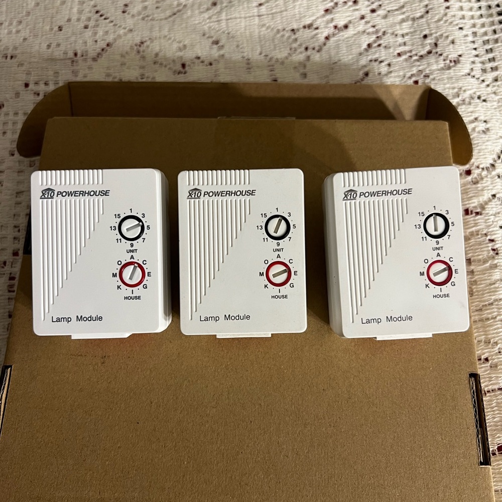 3. X10 Lamp Modules